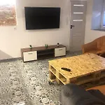 Traugutta 아파트 *