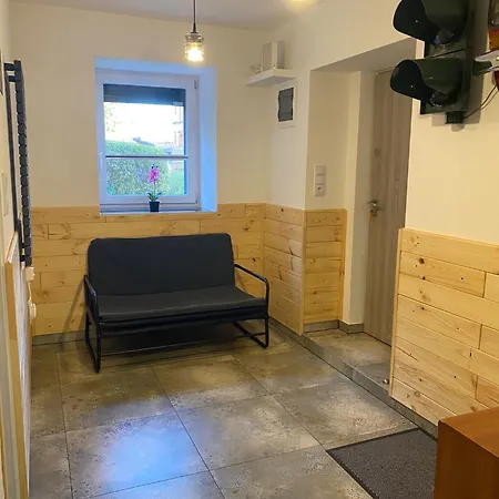 Apartment Blisko Teatru 2 *